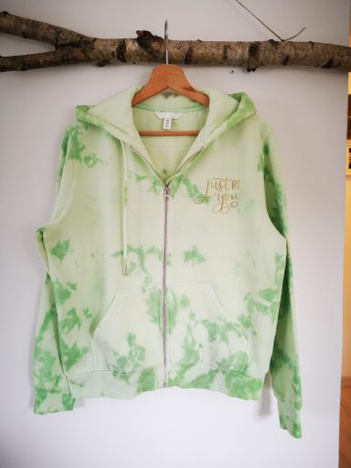 Hoodie grün Batik